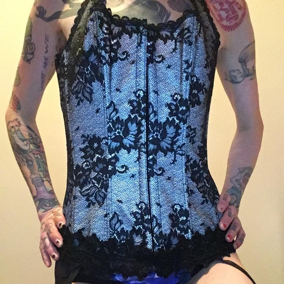 Womens corset, sz 36, Fredericks of Hollywood - Picture 2 of 3